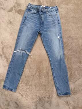 Citizens of Humanity Jeans Distressed Blue womens size 28